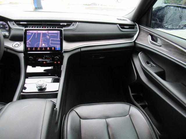 used 2024 Jeep Grand Cherokee L car, priced at $36,002