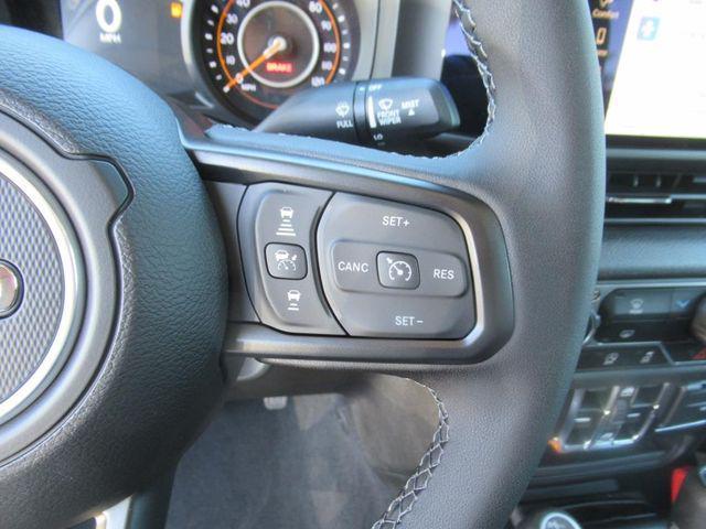 new 2025 Jeep Gladiator car, priced at $40,233