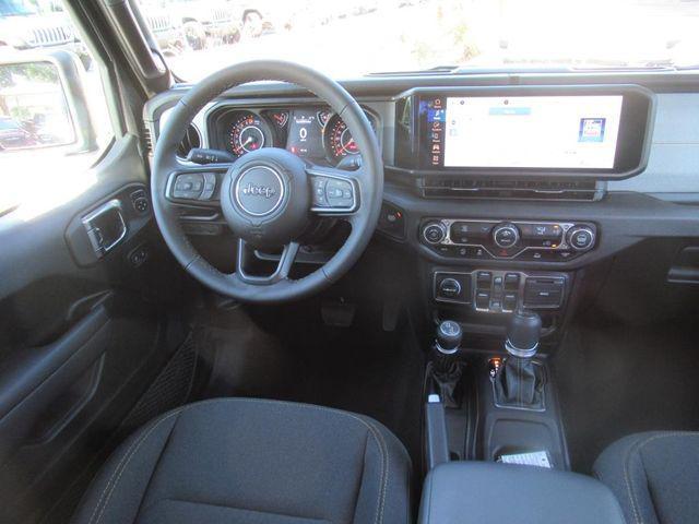 new 2025 Jeep Gladiator car, priced at $40,233