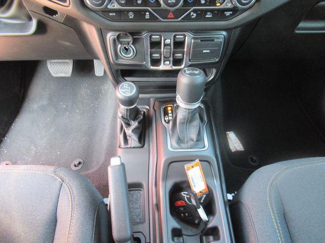 new 2025 Jeep Wrangler car, priced at $45,629