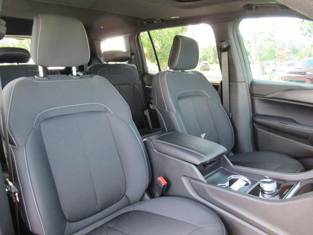 new 2025 Jeep Grand Cherokee L car, priced at $34,752