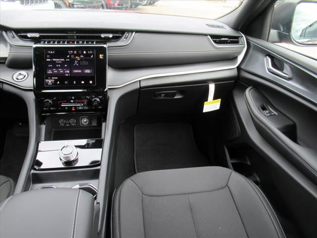 new 2025 Jeep Grand Cherokee L car, priced at $38,130