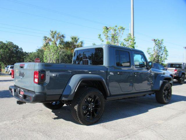 new 2025 Jeep Gladiator car, priced at $44,030