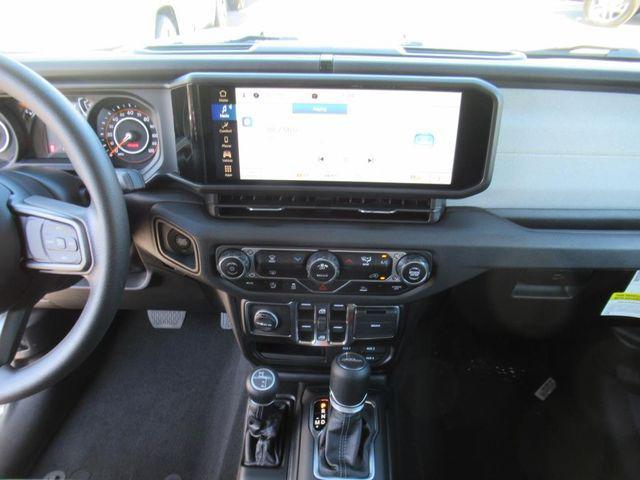 new 2025 Jeep Gladiator car, priced at $44,030