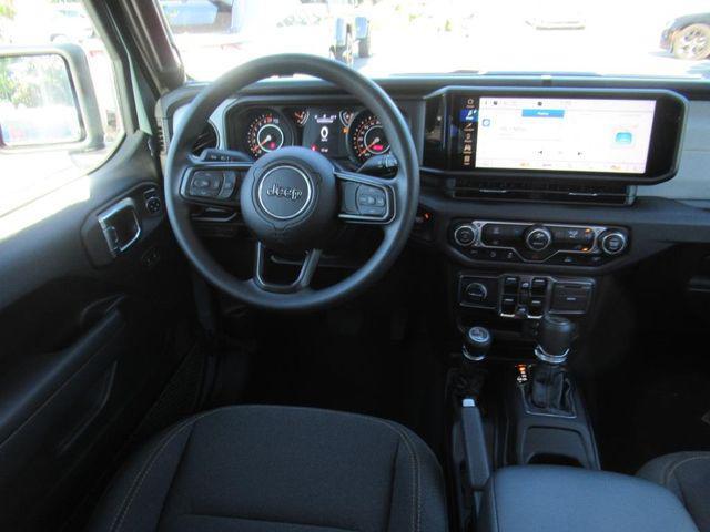 new 2025 Jeep Gladiator car, priced at $44,030