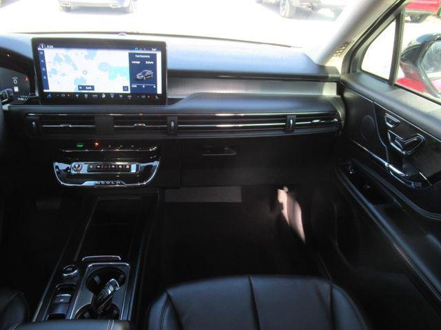used 2023 Lincoln Corsair car, priced at $30,319