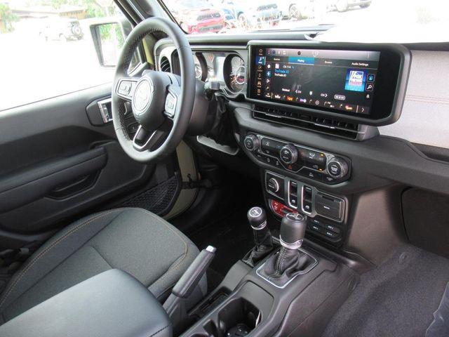 new 2025 Jeep Wrangler car, priced at $38,587
