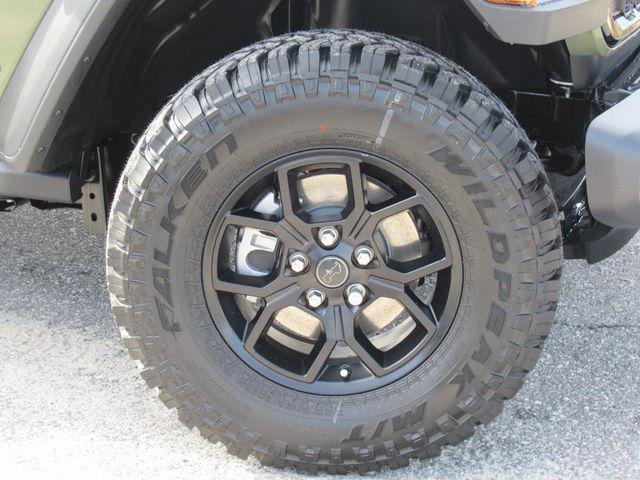 new 2025 Jeep Wrangler car, priced at $38,587