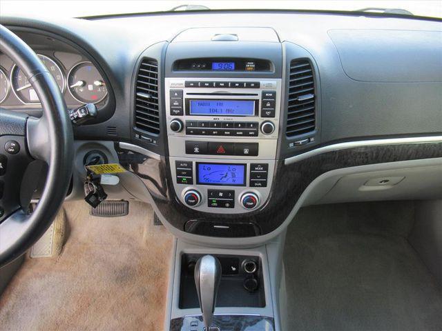 used 2007 Hyundai Santa Fe car, priced at $5,994