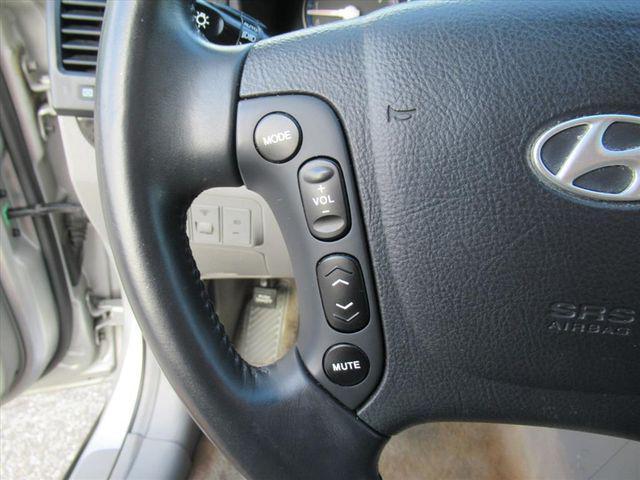 used 2007 Hyundai Santa Fe car, priced at $5,994