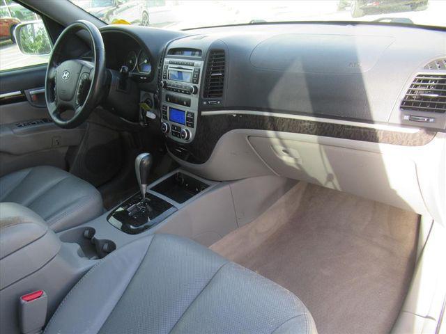 used 2007 Hyundai Santa Fe car, priced at $5,994
