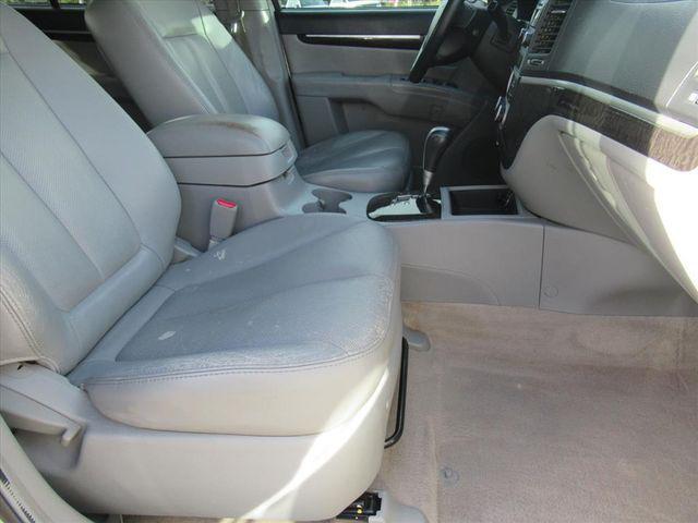 used 2007 Hyundai Santa Fe car, priced at $5,994