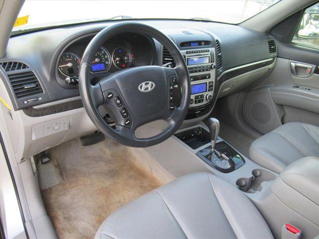 used 2007 Hyundai Santa Fe car, priced at $5,994