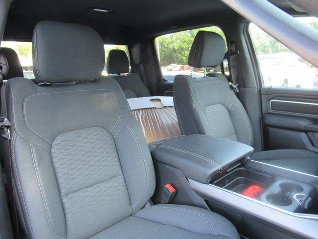 new 2025 Ram 1500 car, priced at $48,638