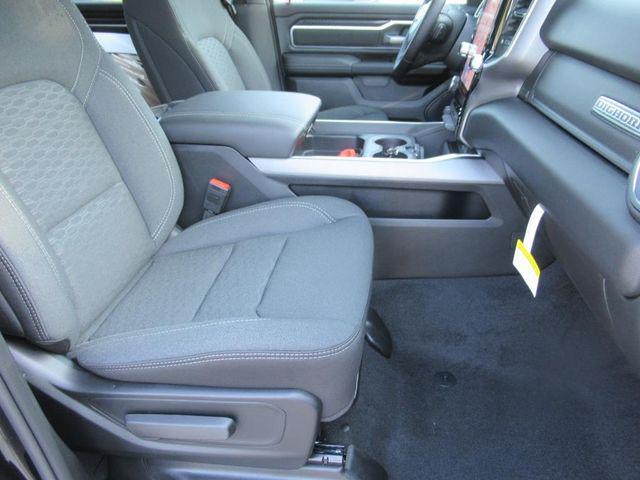 new 2025 Ram 1500 car, priced at $48,638