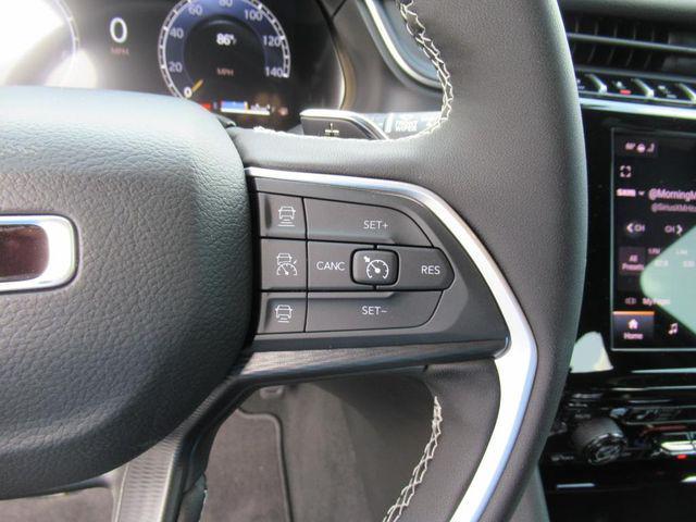 new 2025 Jeep Grand Cherokee L car, priced at $37,735