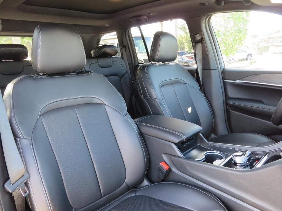 new 2024 Jeep Grand Cherokee car, priced at $50,735