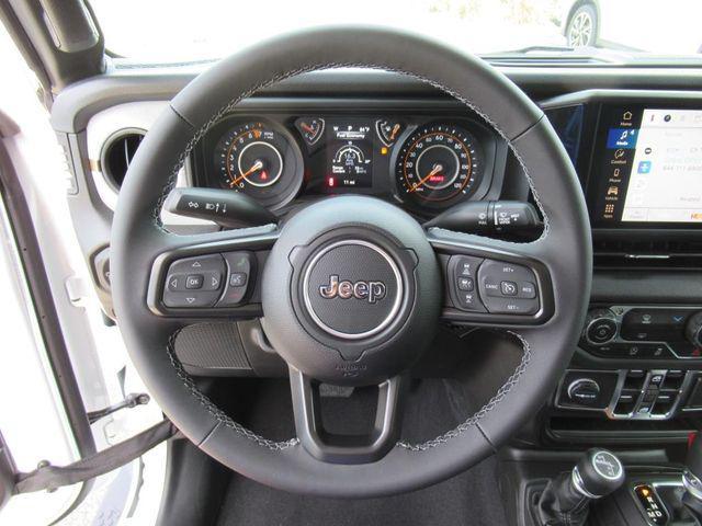 new 2025 Jeep Gladiator car, priced at $37,424