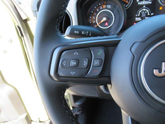 new 2025 Jeep Gladiator car, priced at $40,226