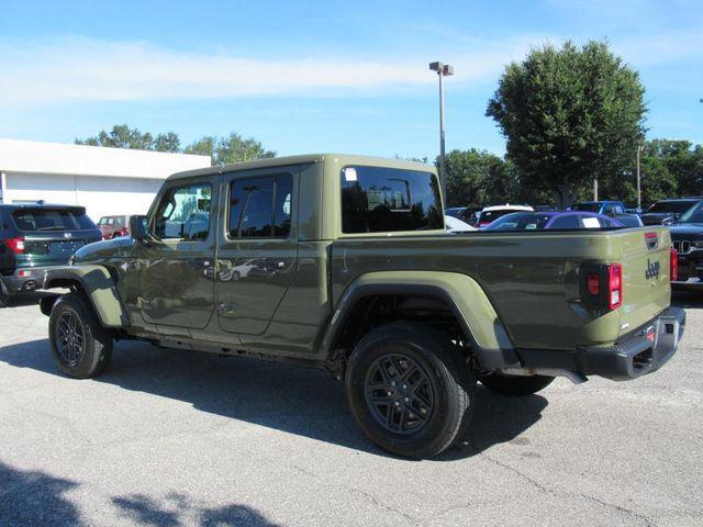 new 2025 Jeep Gladiator car, priced at $40,226