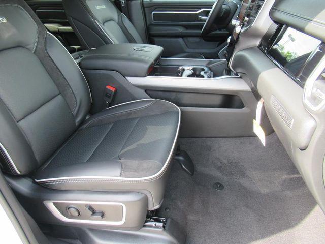 new 2025 Ram 1500 car, priced at $57,731
