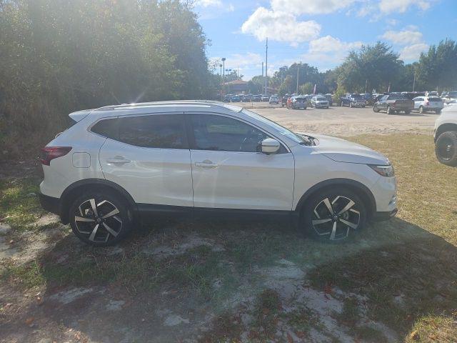 used 2021 Nissan Rogue Sport car, priced at $18,991