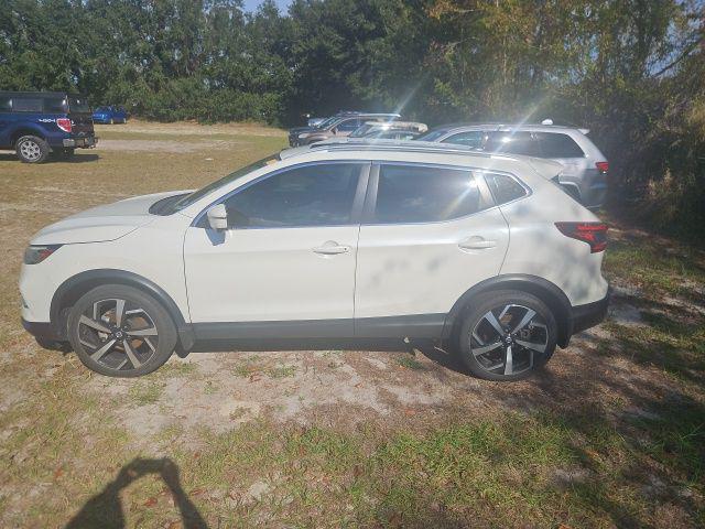 used 2021 Nissan Rogue Sport car, priced at $18,991