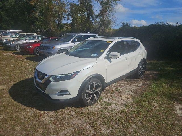 used 2021 Nissan Rogue Sport car, priced at $18,991