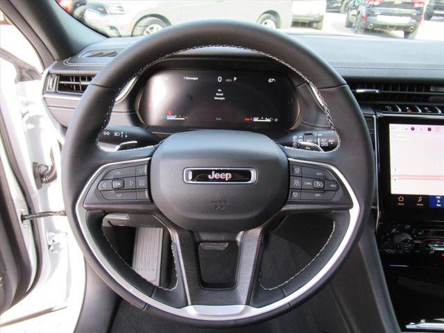 new 2025 Jeep Grand Cherokee car, priced at $41,196