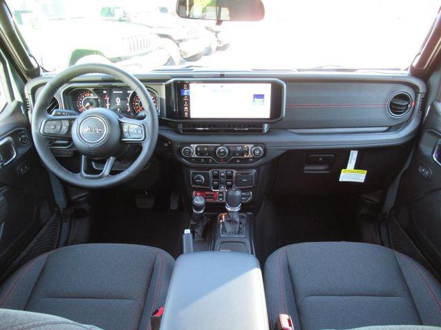 new 2025 Jeep Gladiator car, priced at $46,680