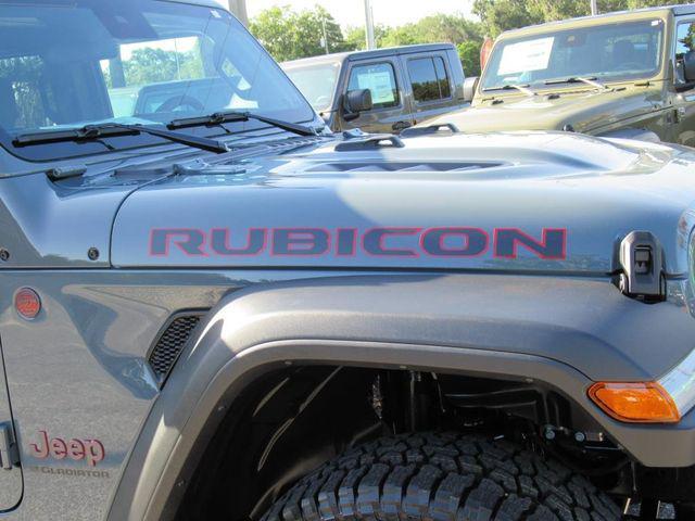new 2025 Jeep Gladiator car, priced at $46,680