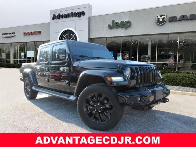 used 2021 Jeep Gladiator car, priced at $34,442