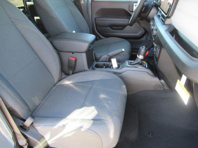 new 2025 Jeep Wrangler car, priced at $41,491