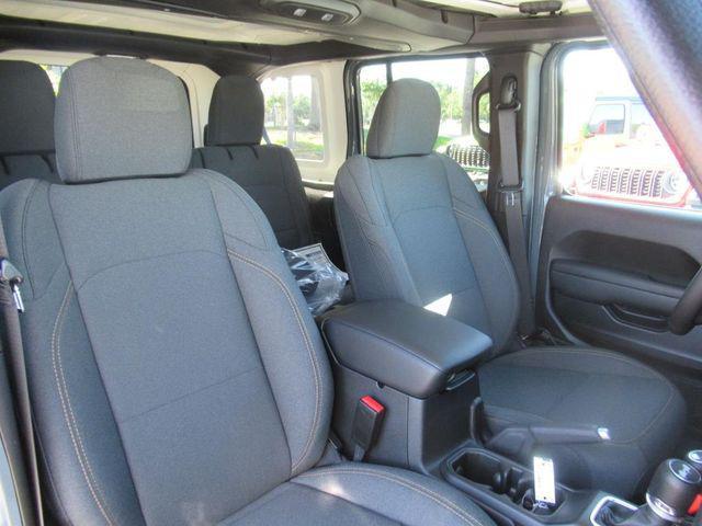 new 2025 Jeep Wrangler car, priced at $41,491