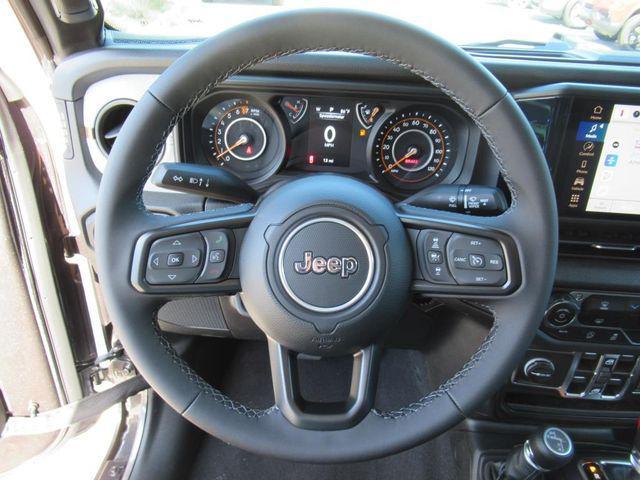 new 2025 Jeep Gladiator car, priced at $39,576