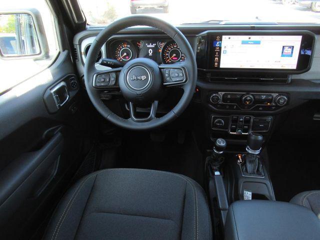 new 2025 Jeep Gladiator car, priced at $39,576