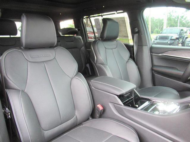 new 2025 Jeep Grand Cherokee L car, priced at $58,122