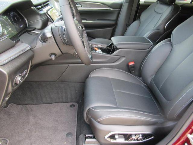new 2025 Jeep Grand Cherokee L car, priced at $61,122