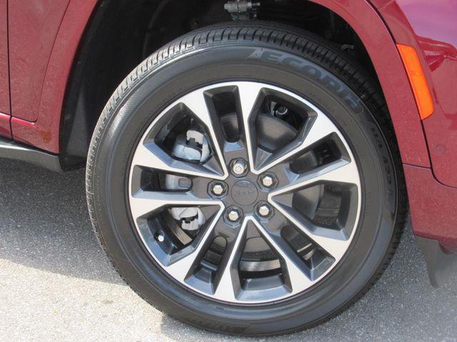 new 2025 Jeep Grand Cherokee L car, priced at $61,122