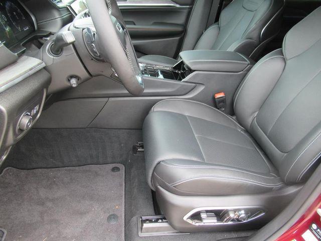 new 2025 Jeep Grand Cherokee L car, priced at $58,122