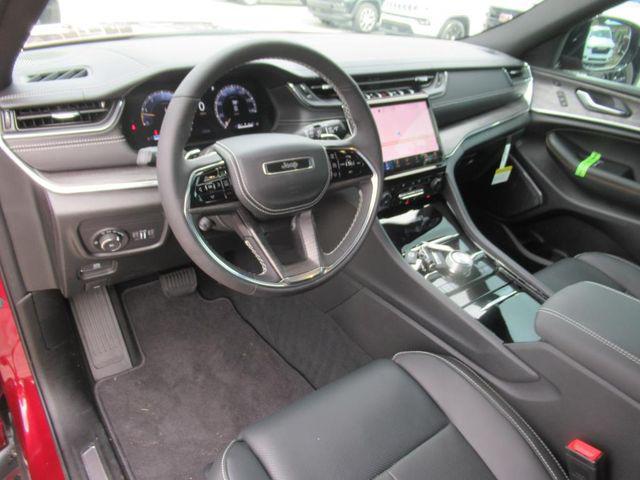new 2025 Jeep Grand Cherokee L car, priced at $58,122