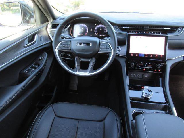 new 2025 Jeep Grand Cherokee L car, priced at $42,227