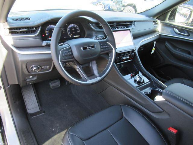 new 2025 Jeep Grand Cherokee L car, priced at $42,227