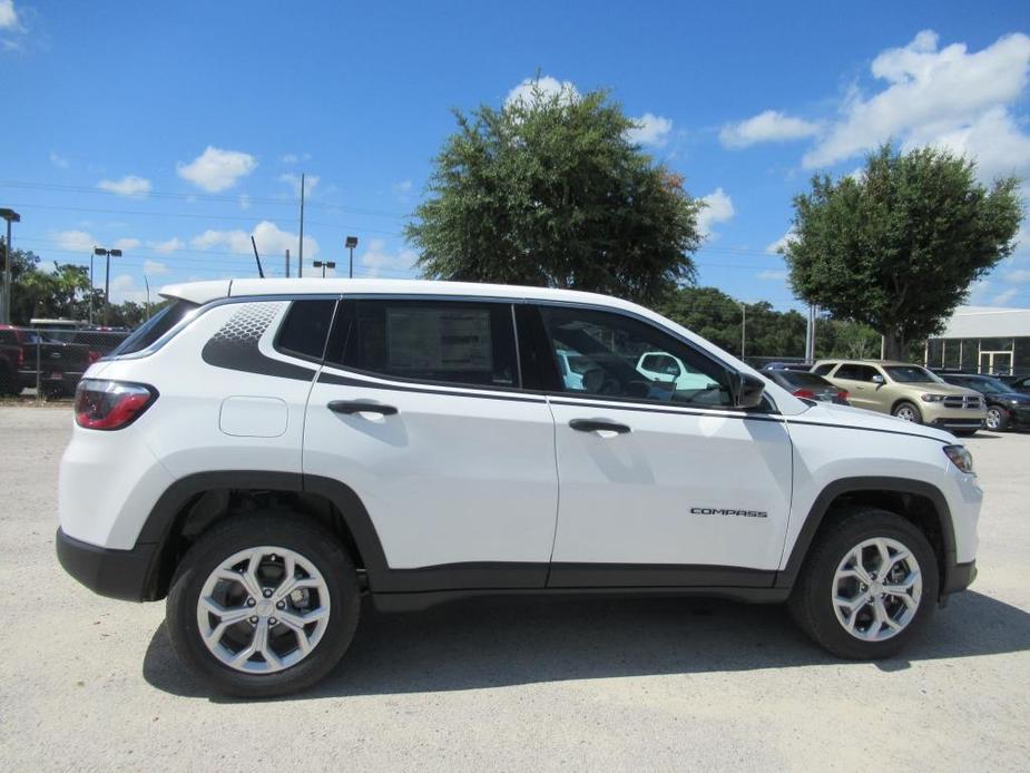 new 2024 Jeep Compass car, priced at $23,990