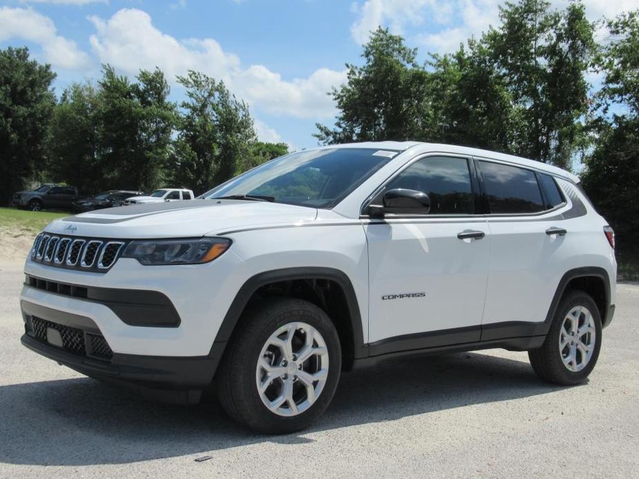 new 2024 Jeep Compass car, priced at $23,990