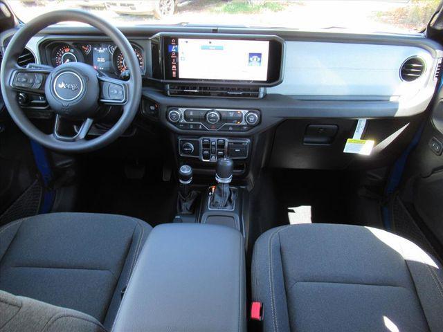 new 2025 Jeep Wrangler car, priced at $40,525
