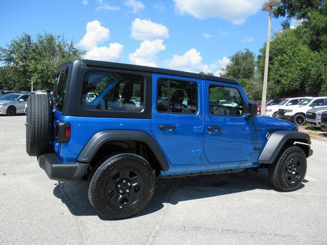 new 2025 Jeep Wrangler car, priced at $40,525