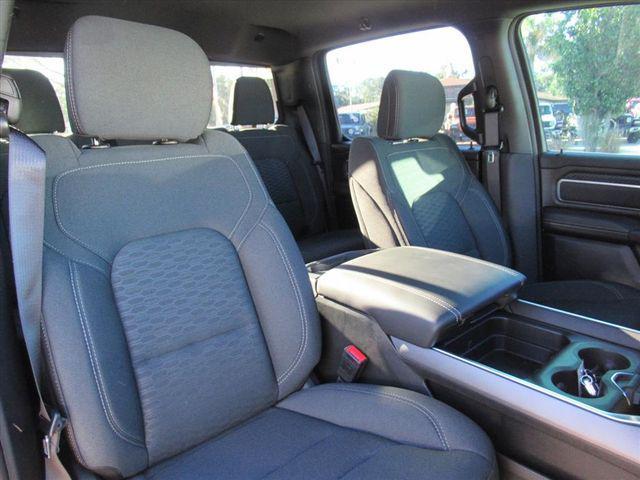 new 2025 Ram 1500 car, priced at $44,381