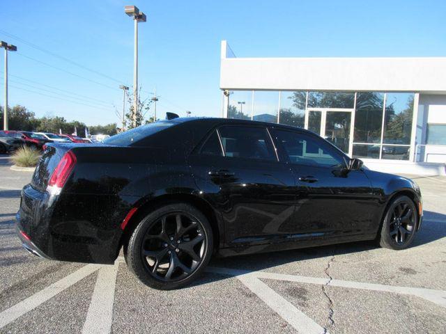 used 2022 Chrysler 300 car, priced at $20,726