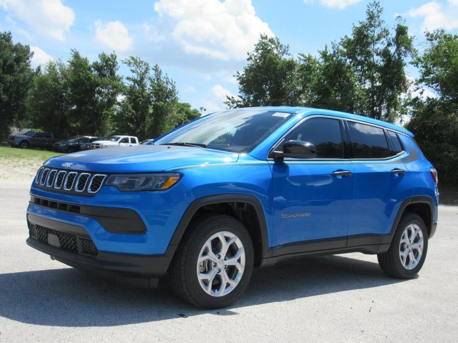 new 2024 Jeep Compass car, priced at $24,585